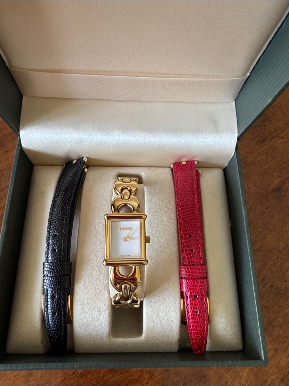 Vintage Gucci Gold-Tone Chain-Link Bracelet Watch with Black and Red Straps